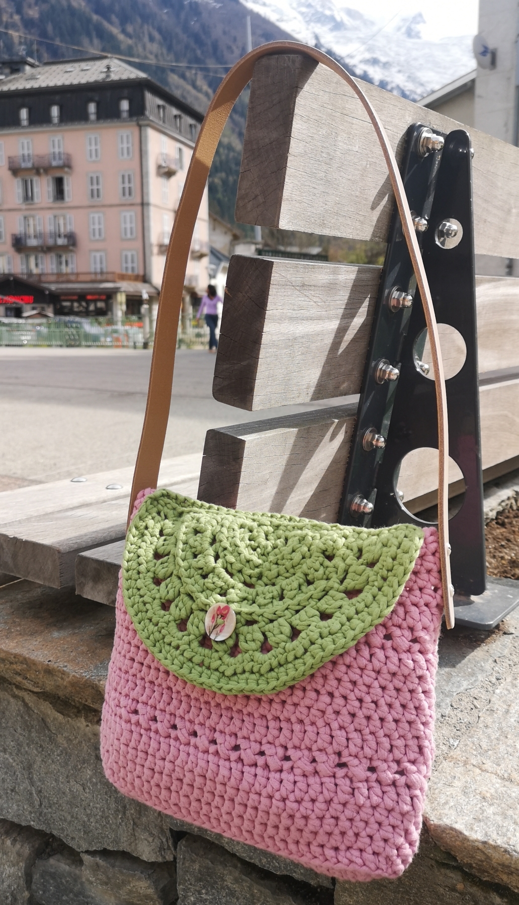 Hoooked  DIY Crochet Pattern Shoulder Bag Pula